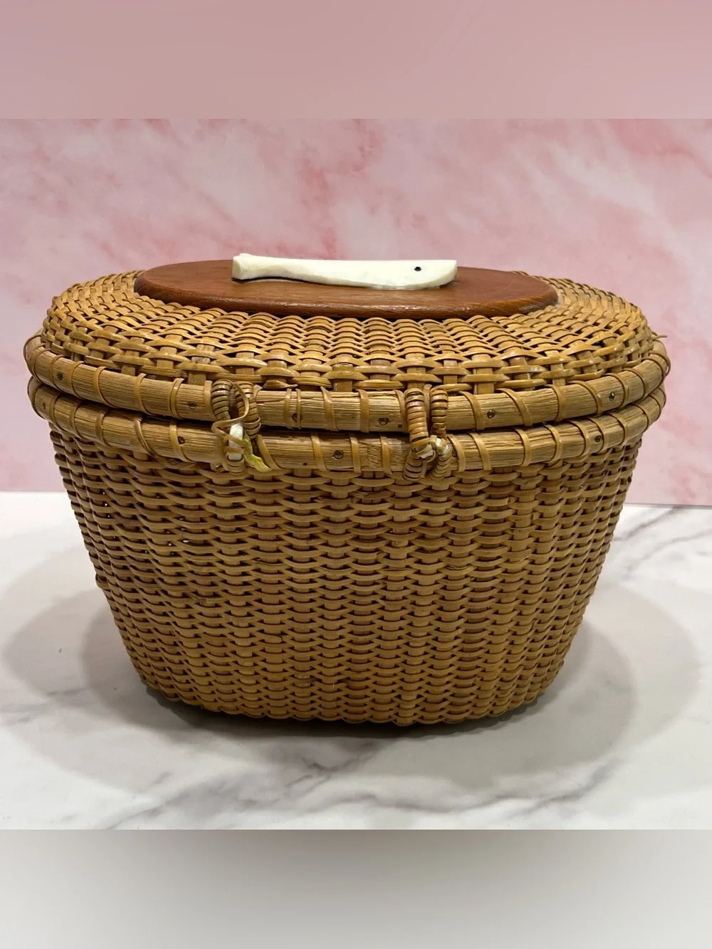 Vintage Nantucket Lightship Friendship Basket Purse Carved Whale Nautical